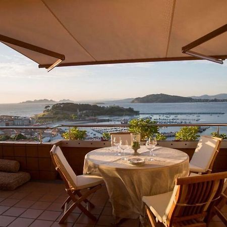 Inmejorables Vistas A Las Islas Cies Baiona Esterno foto