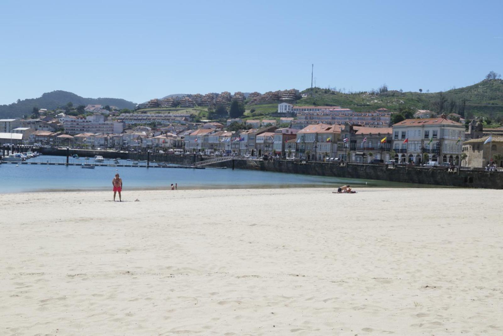 Inmejorables Vistas A Las Islas Cies Baiona Esterno foto